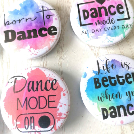 DANCE THEME MAGNET/BADGE/KEYRING