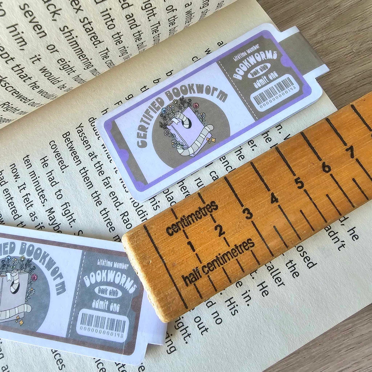 MAGNETIC BOOKMARK - CERTIFIED BOOKWORM