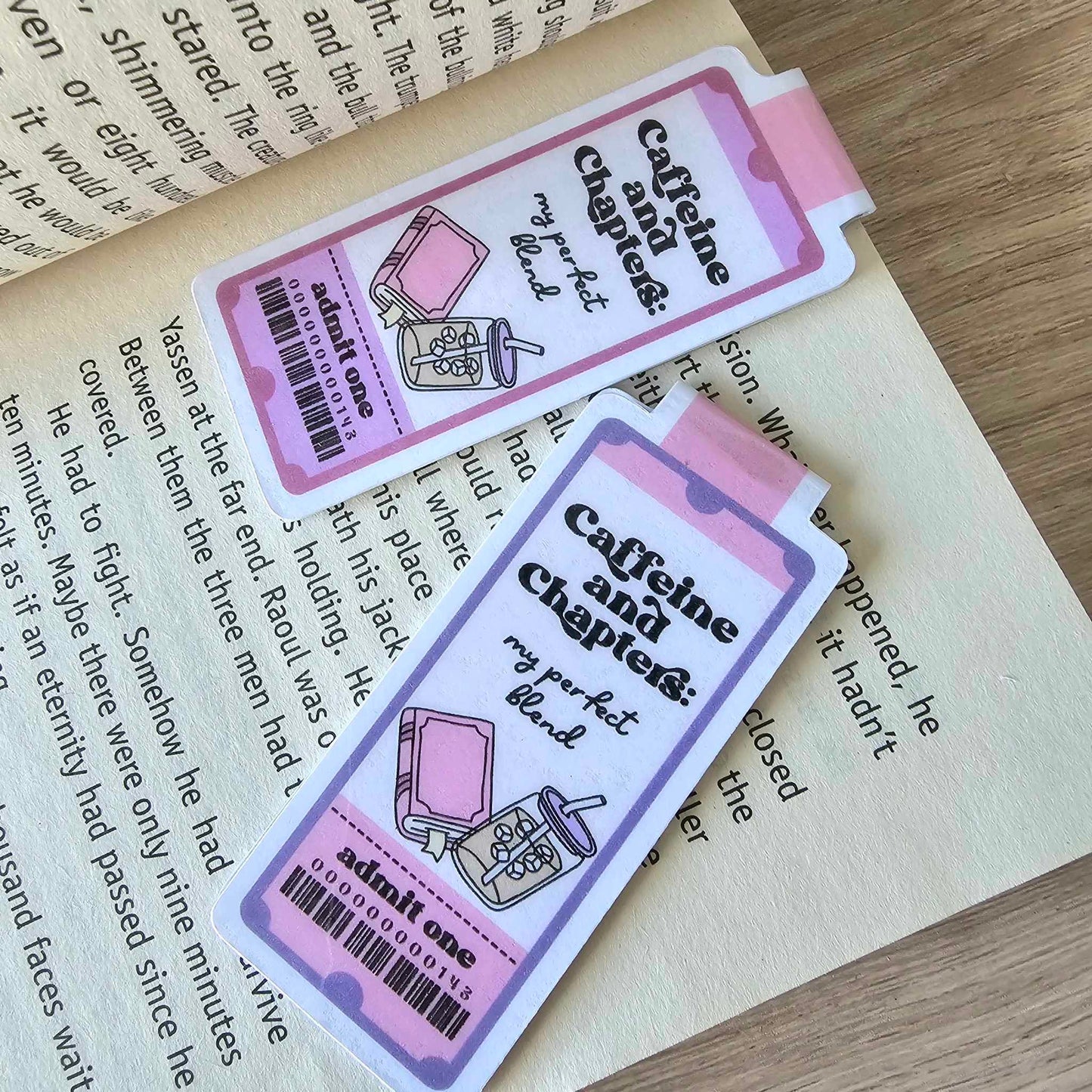 MAGNETIC BOOKMARK - CAFFEINE AND CHAPTERS