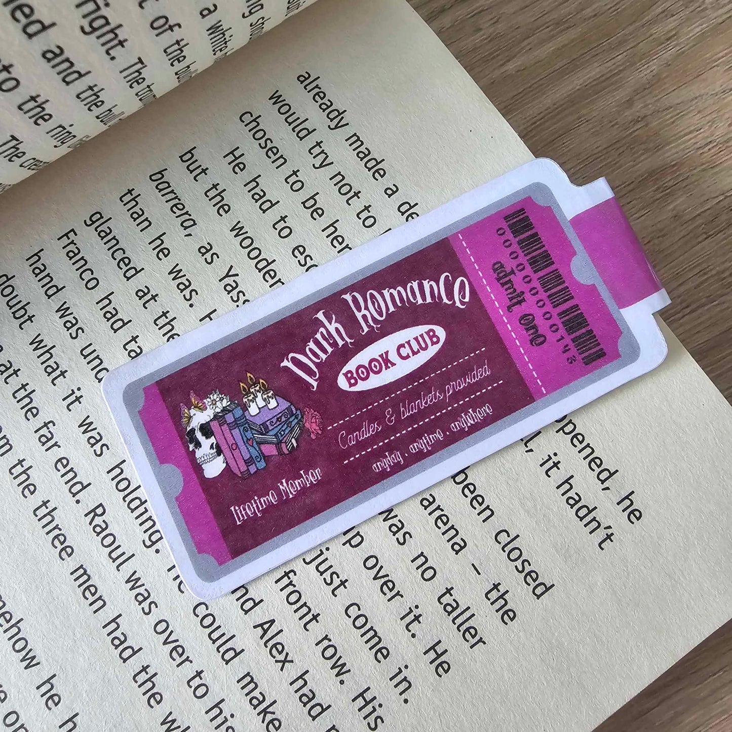 MAGNETIC BOOKMARK - DARK ROMANCE