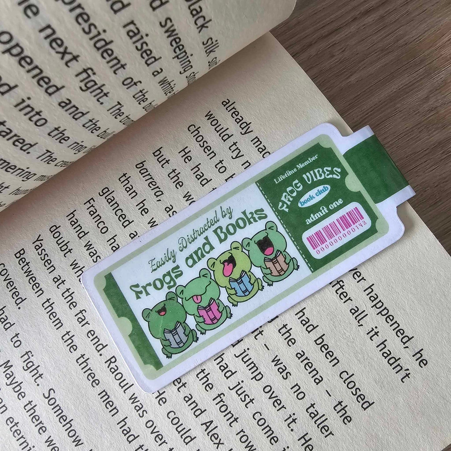 MAGNETIC BOOKMARK - FROGS AND BOOKS