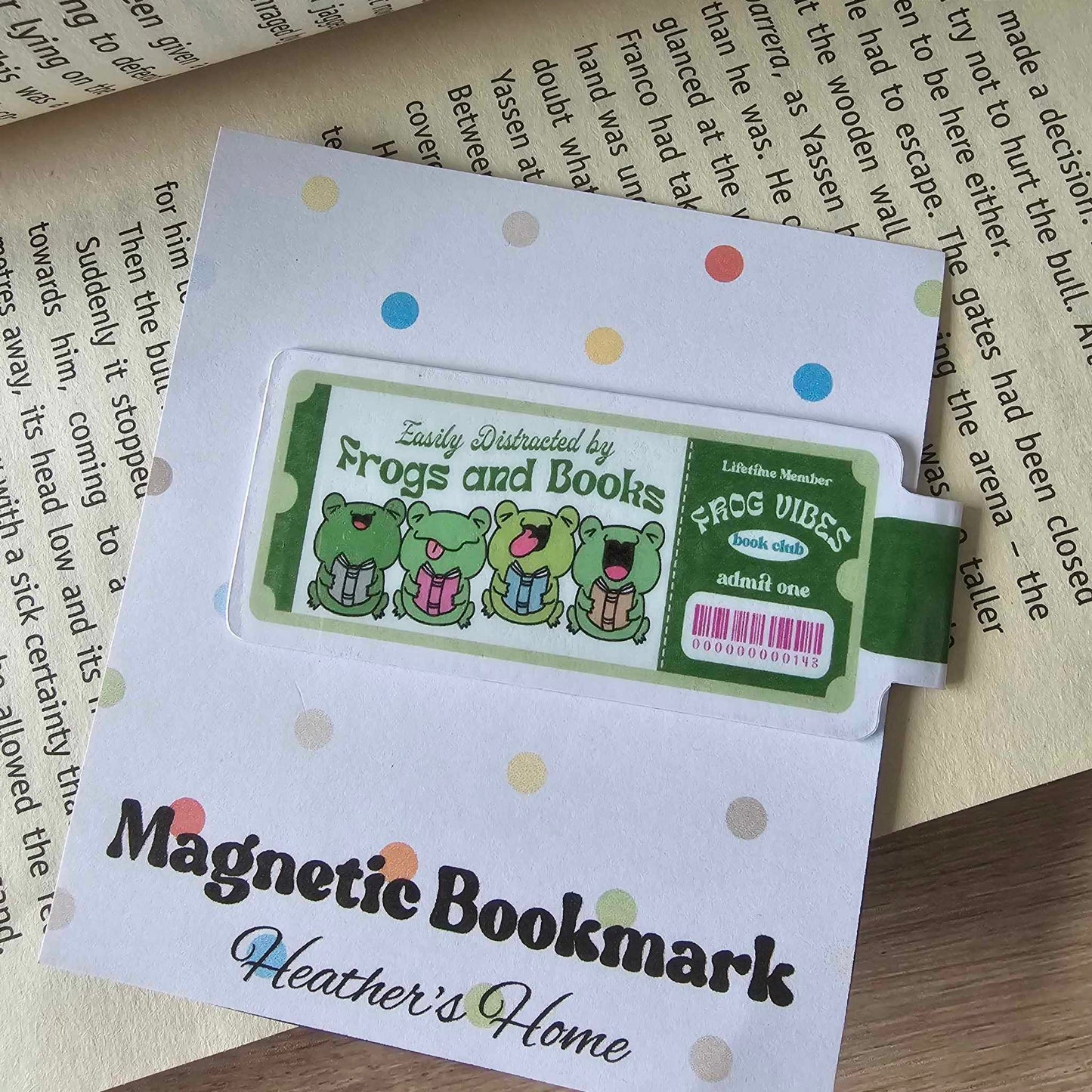 MAGNETIC BOOKMARK - FROGS AND BOOKS