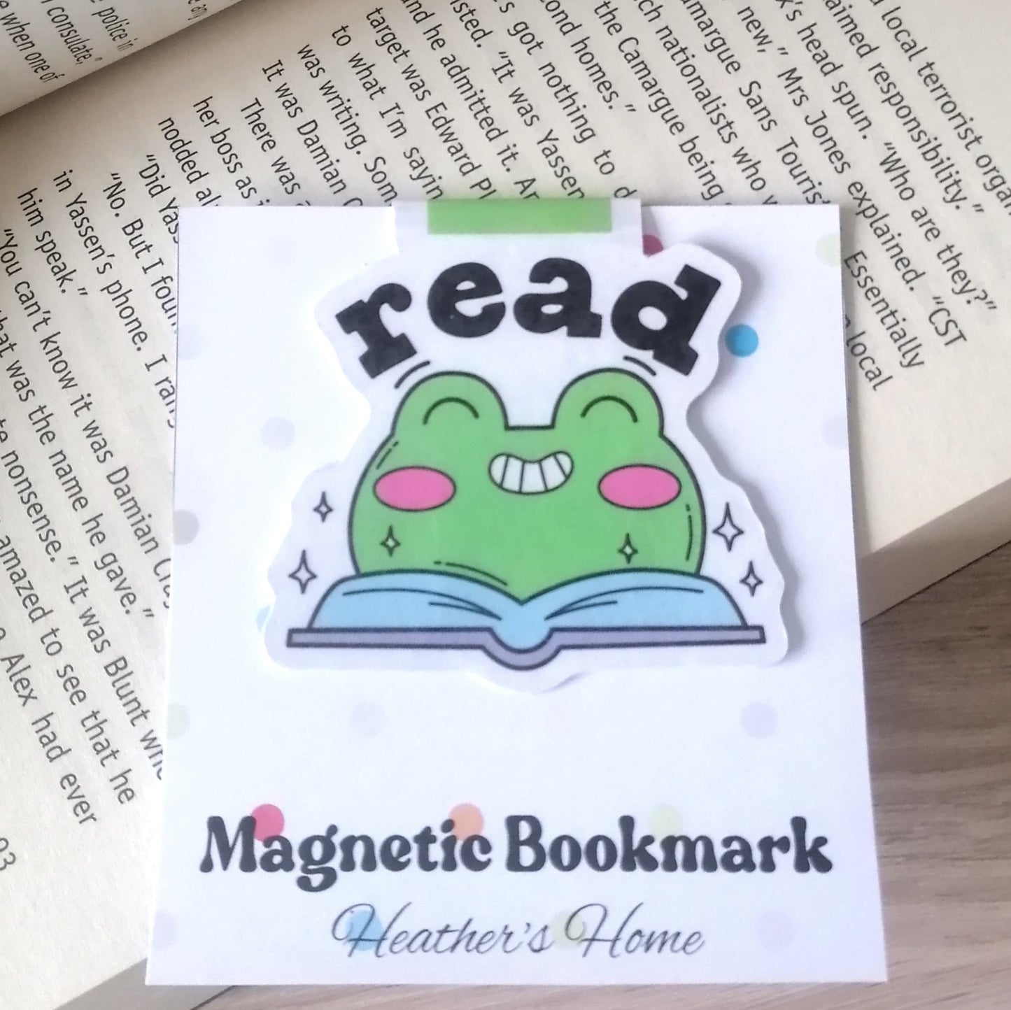 MAGNETIC BOOKMARK - FROG - READ