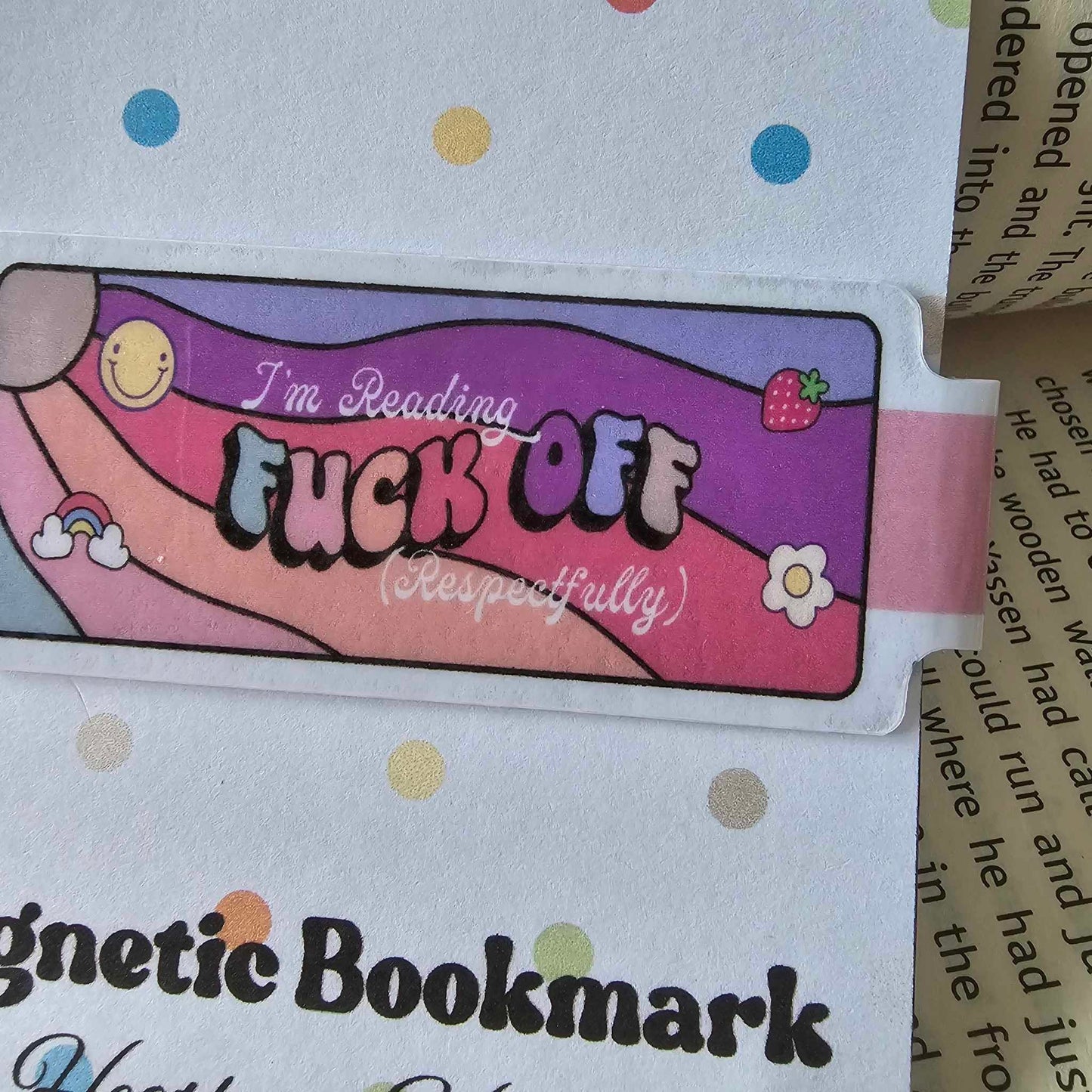 MAGNETIC BOOKMARK - I'M READING - FUCK OFF