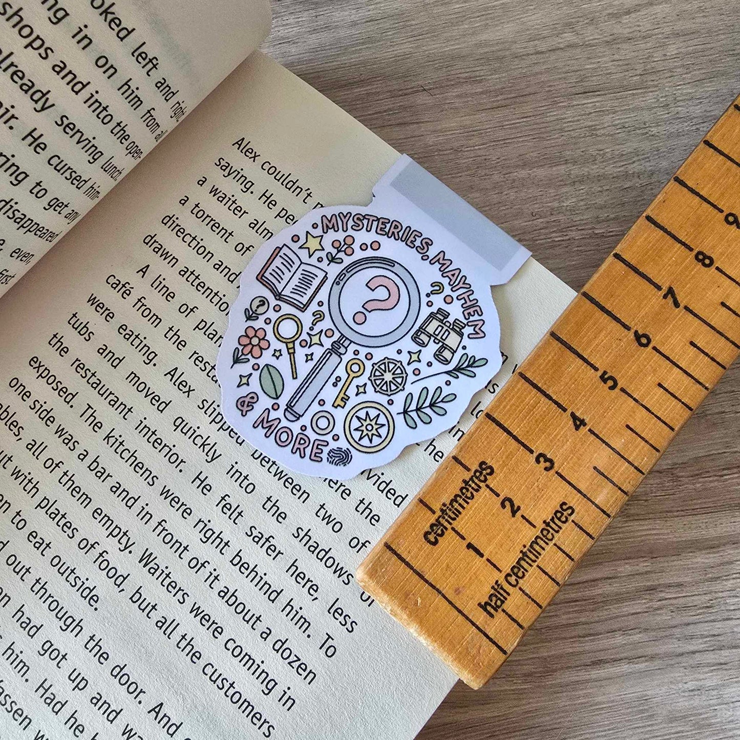 MAGNETIC BOOKMARK - MYSTERIES & MAYHEM (MURDER MYSTERY)