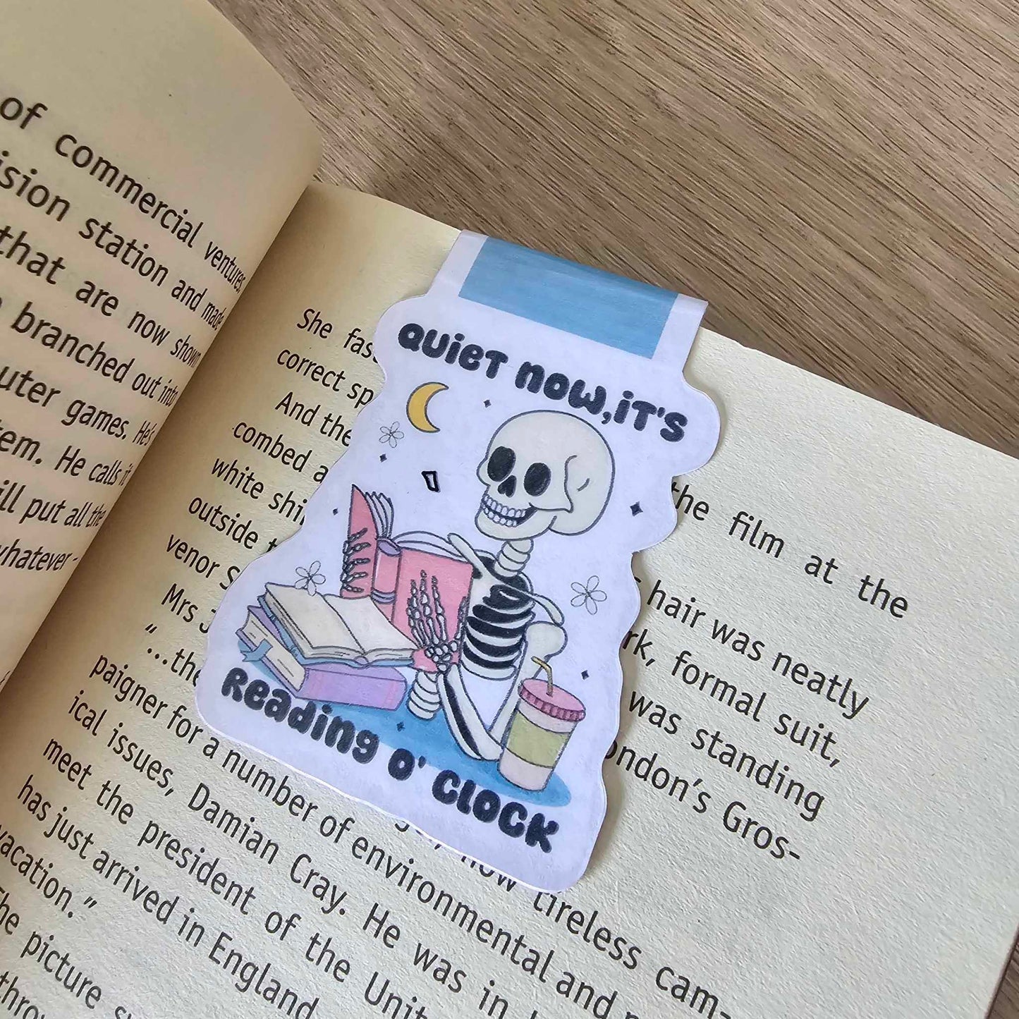 MAGNETIC BOOKMARK - QUIET NOW - SKELETON