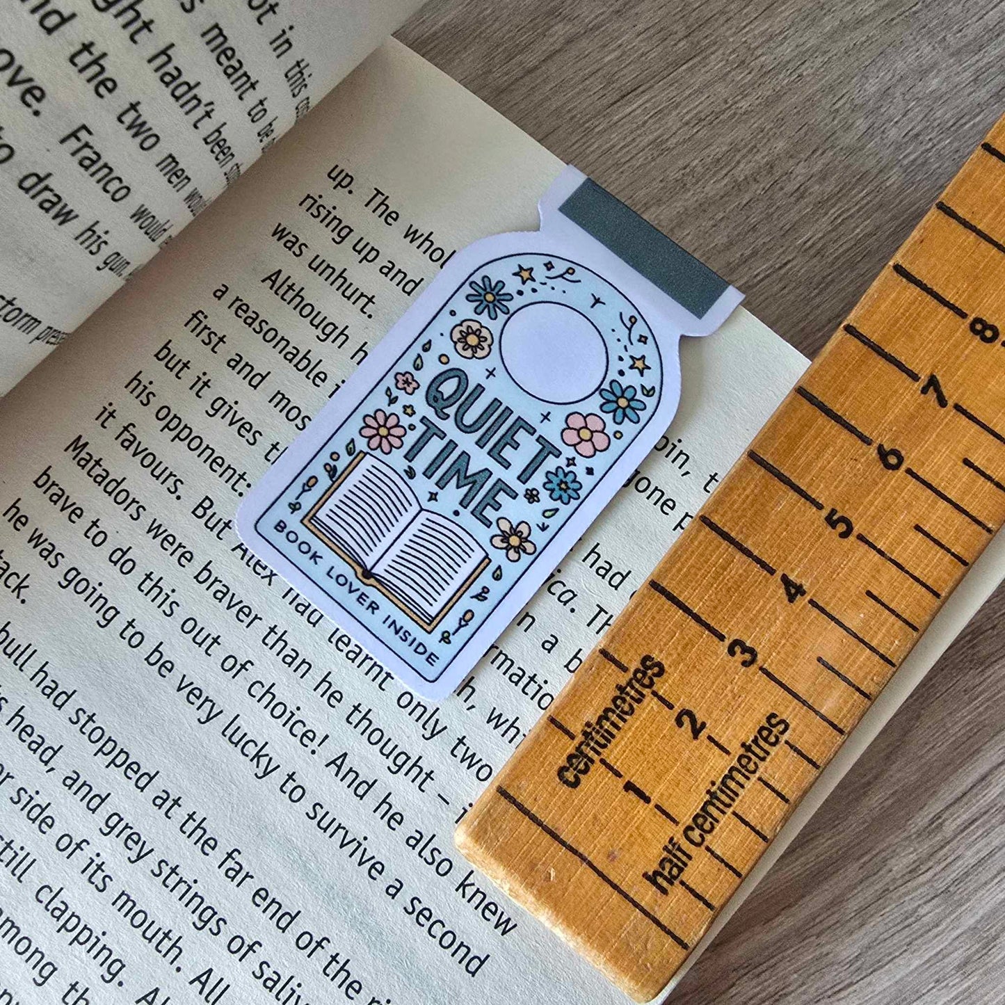 MAGNETIC BOOKMARK - QUIET TIME - BOOK LOVER