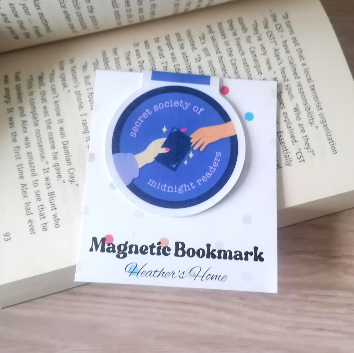 MAGNETIC BOOKMARK - SECRET MIDNIGHT READERS