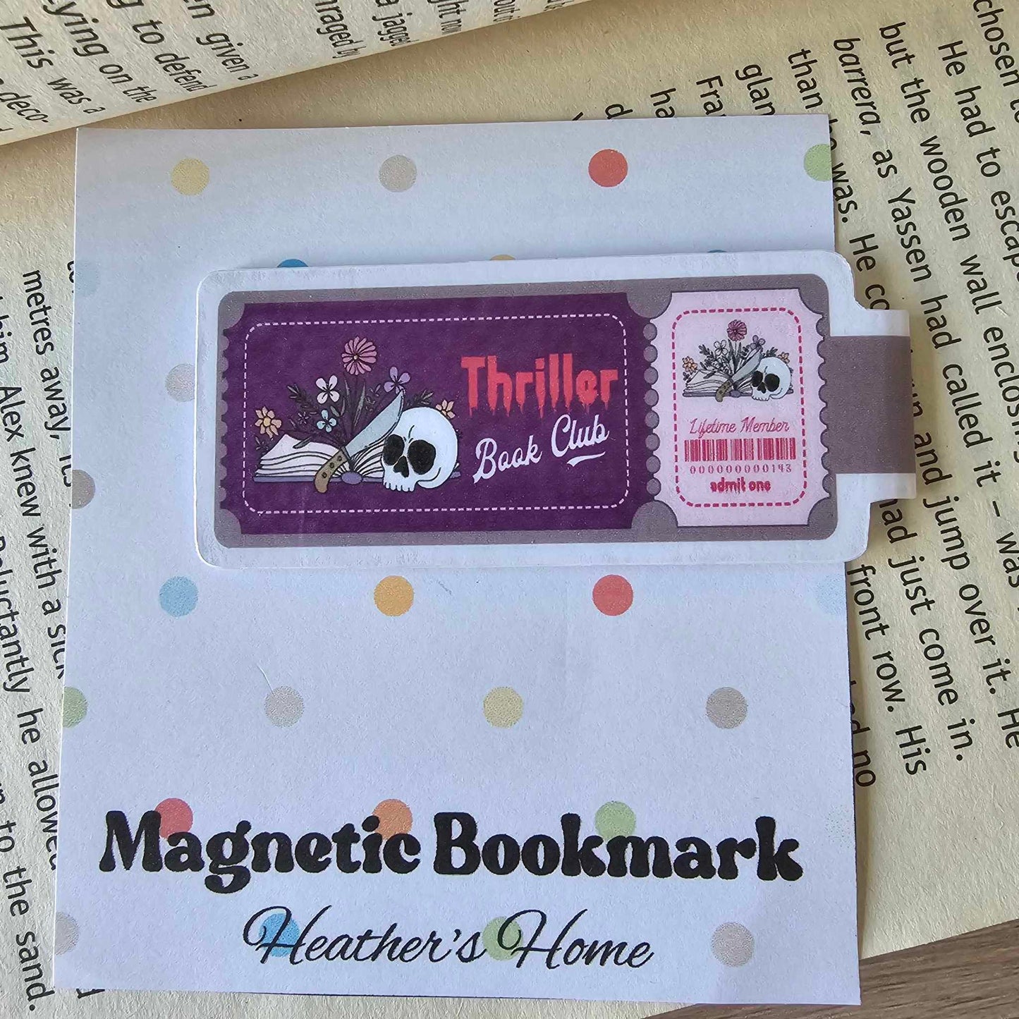 MAGNETIC BOOKMARK - THRILLER BOOK CLUB