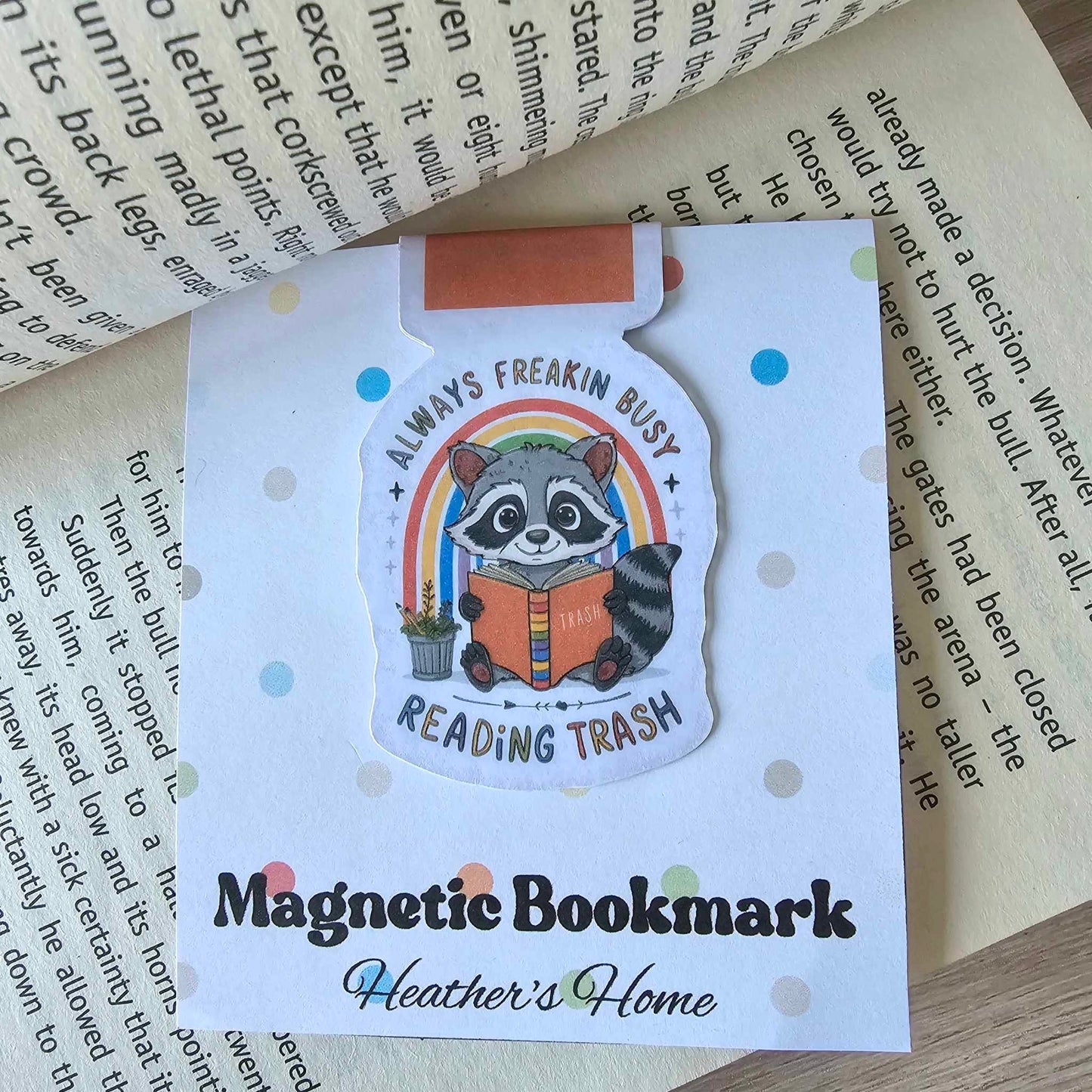 MAGNETIC BOOKMARK - READING TRASH