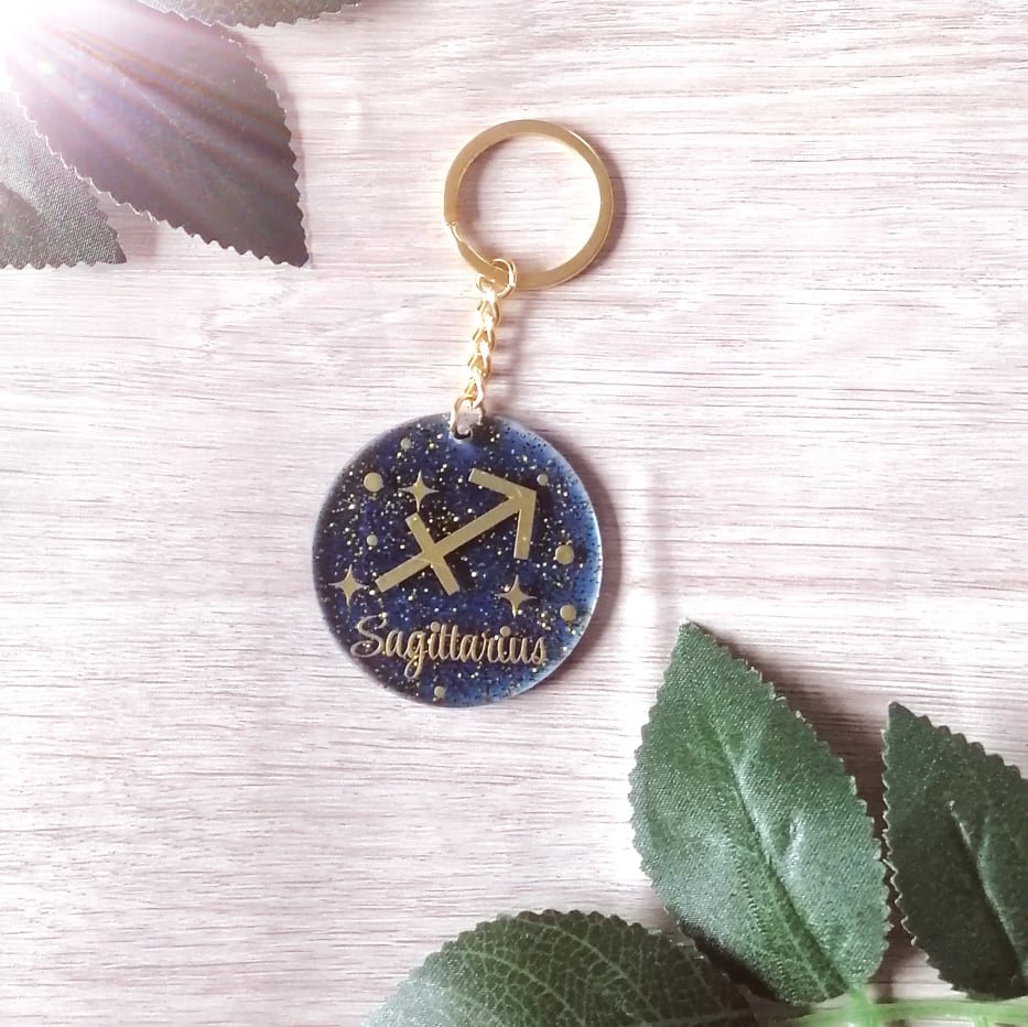 Zodiac sign keyring - resin - star sign gift