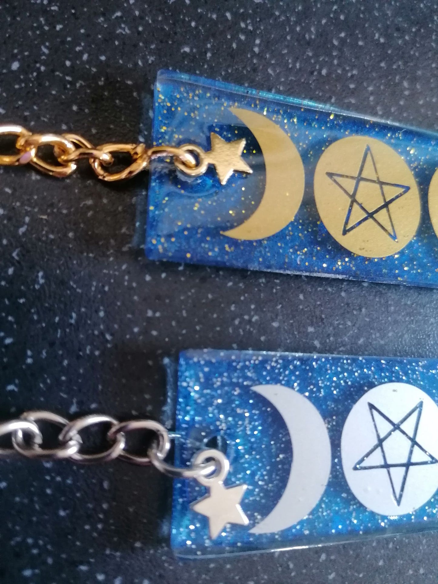 Triple moon keyring