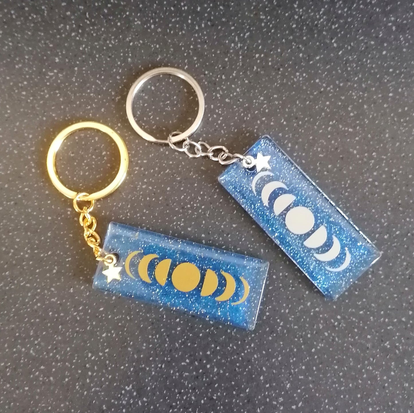 Moon phases keyring