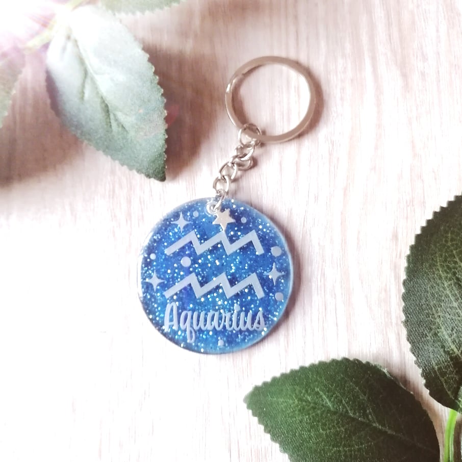 Zodiac sign keyring - resin - star sign gift