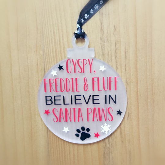 personalised pet dog christmas tree decoration believes in santa paws xmas tree dec